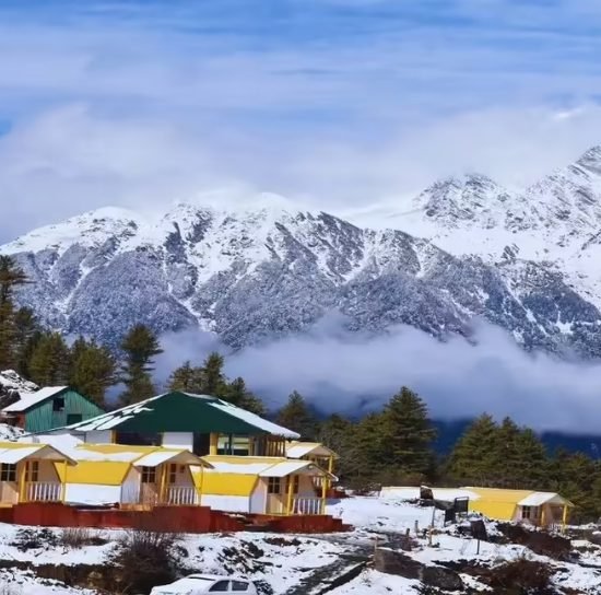 Auli – Where the Himalayas Invite You to Glide